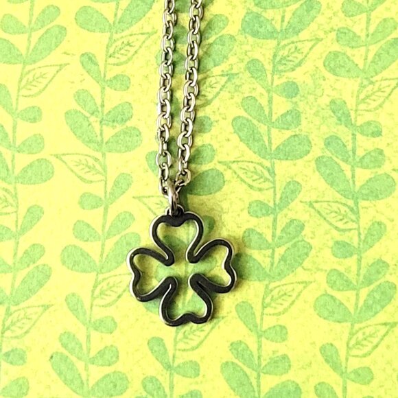 Four Leaf CLOVER Stainless Steel Charm Chain Necklace 24" IRISH Good Luck - Picture 7 of 9